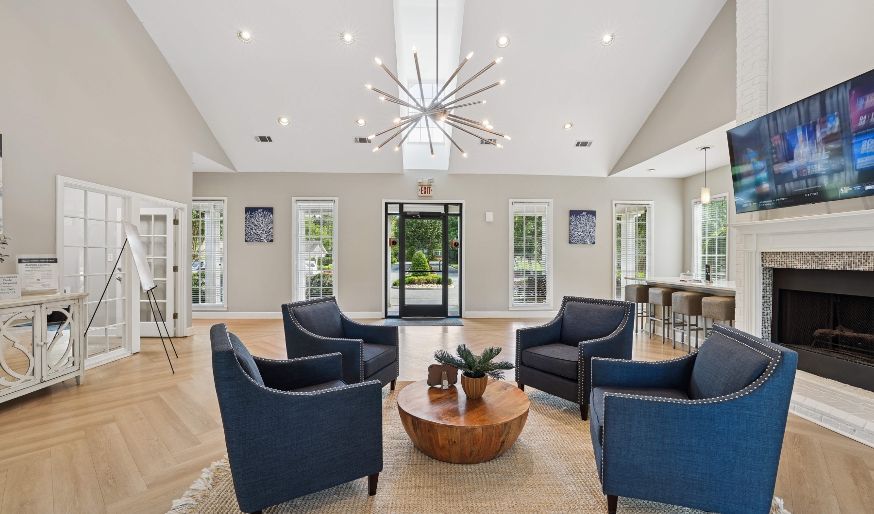 Luxury Clubhouse Luxury Clubhouse